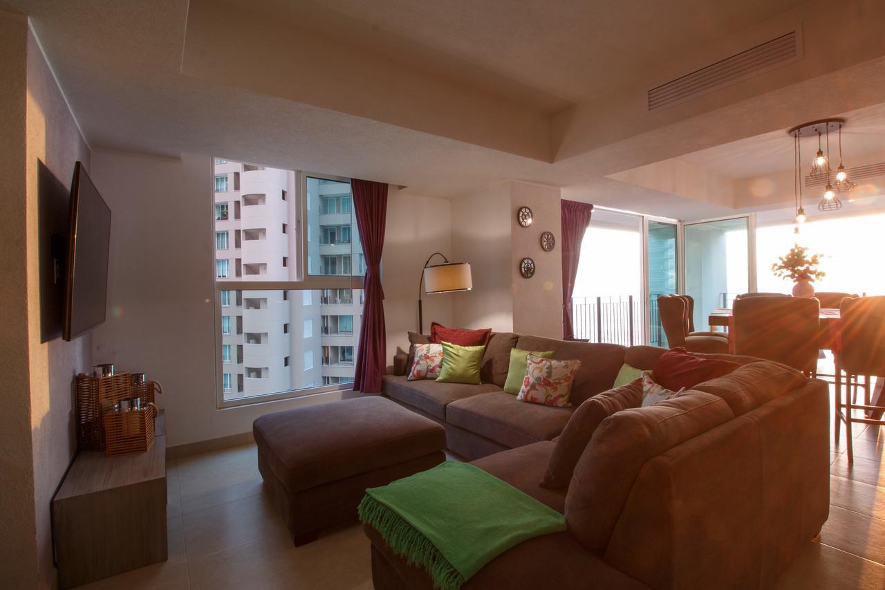 Ferienwohnung 910-3000 Grand Venetian P.V. Puerto Vallarta Exterior foto